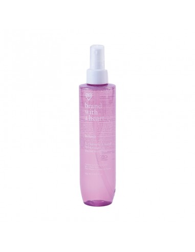 Brand With A Heart - Refresh Curl Refresher & Restyler - 192ml